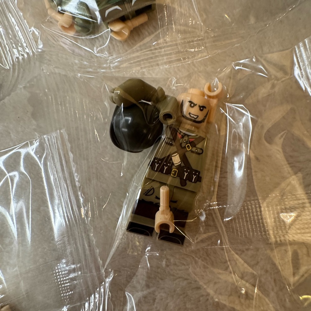 3rd Party Lego-like Army Soldiers - 30 Count Pack - Picture 4 of 7
